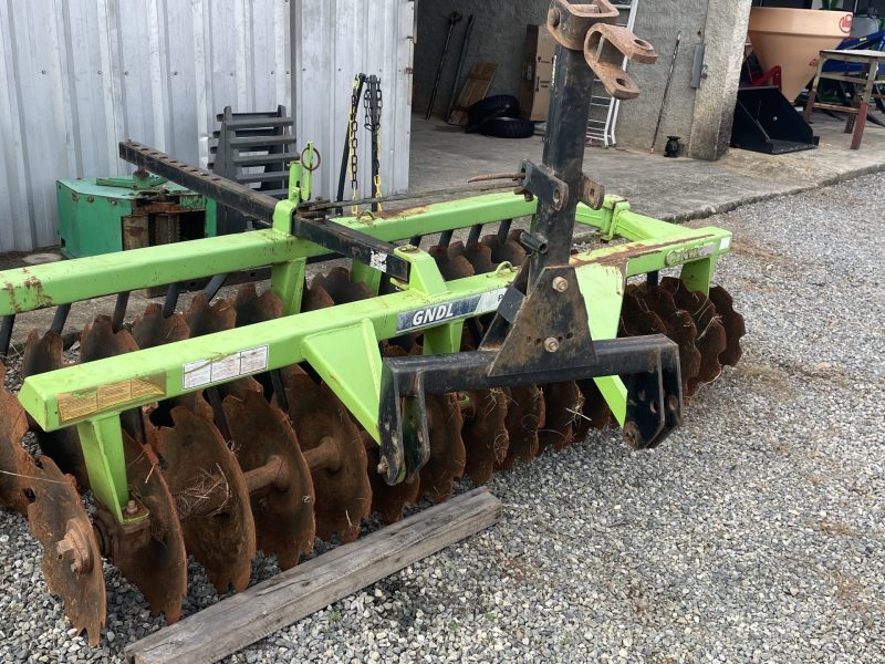 Grade Niveladora Leve Piccin 32 x 20 (usado)
