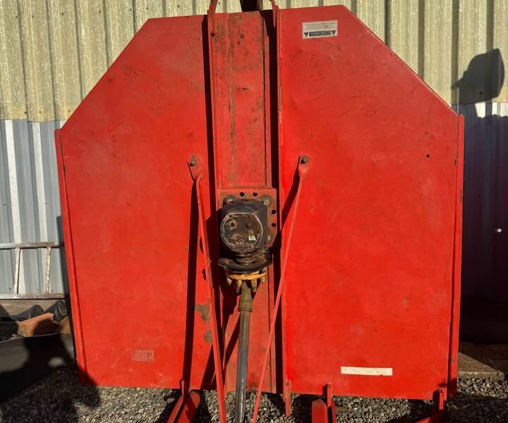 Roçadeira Agrícola Lavrale 1.80m (Usado)