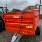 Carreta Agrícola Basculante Hidráulica- CBHM 5000 C/Pneus - 5 toneladas