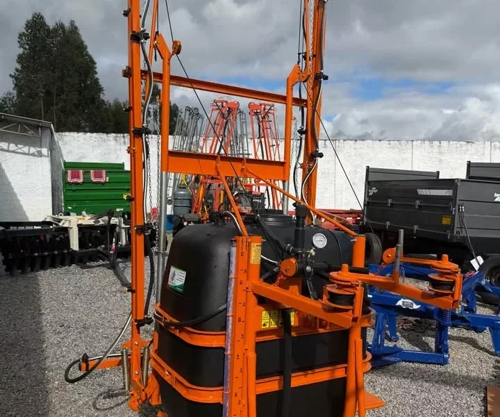 Produto Pulverizador Agrícola Manual 600 Litros